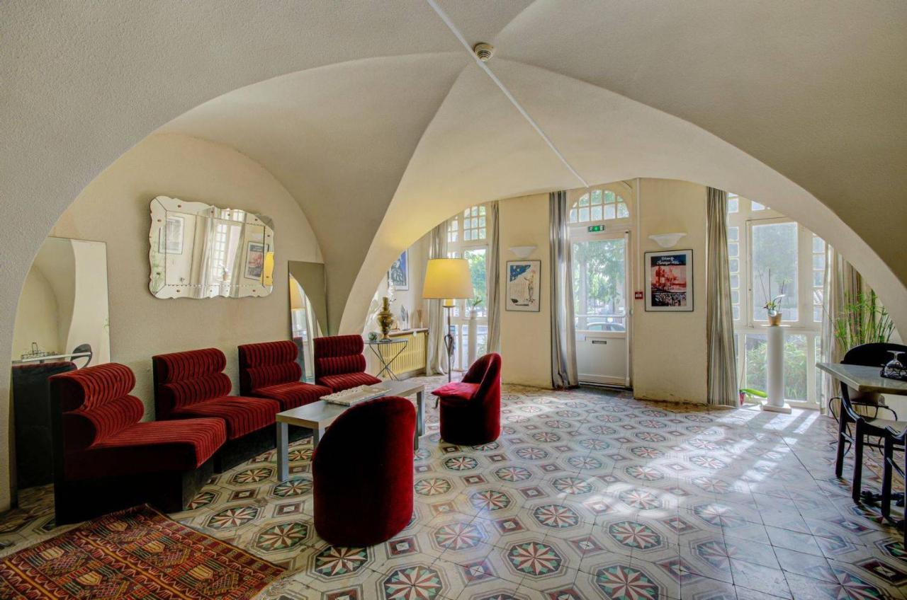 Hotel Saint Jean Оранж Екстериор снимка