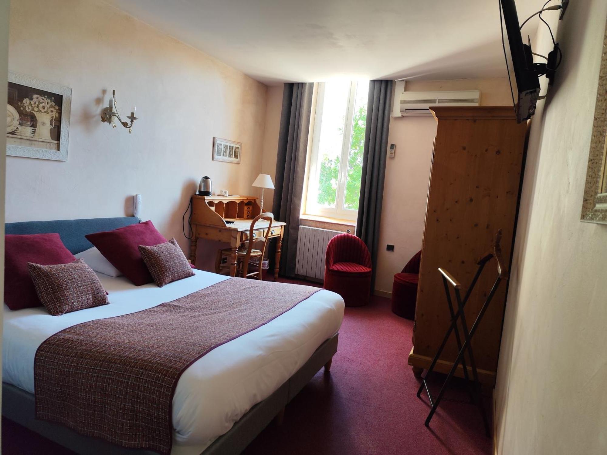Hotel Saint Jean Оранж Екстериор снимка